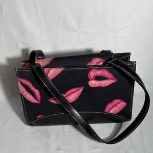 Y2K Vintage Black and Pink Lips Patterned Women's Bag
